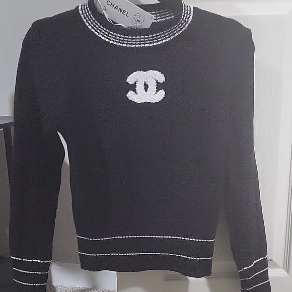 CHANEL Black Knit Top with White Detailing